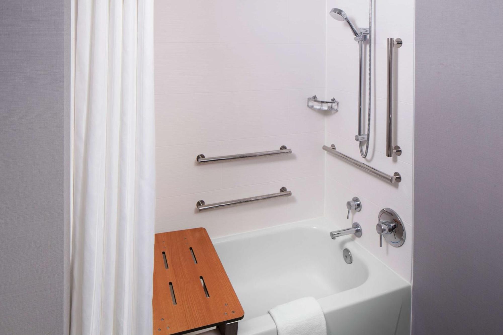 Homewood Suites By Hilton Atlanta Lenox Buckhead Екстериор снимка