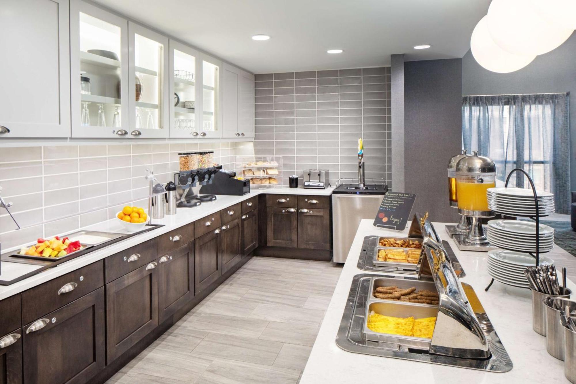 Homewood Suites By Hilton Atlanta Lenox Buckhead Екстериор снимка
