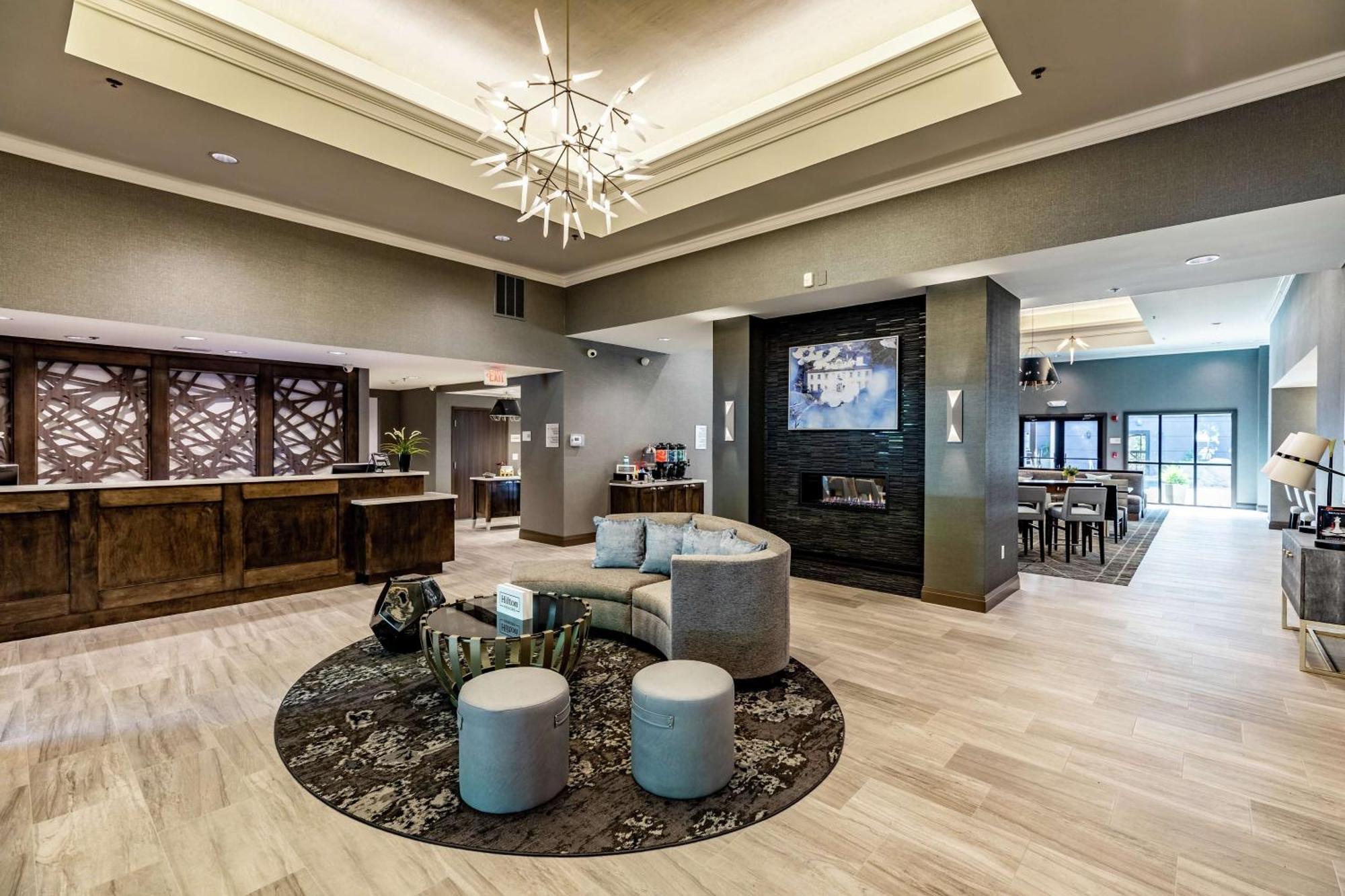 Homewood Suites By Hilton Atlanta Lenox Buckhead Екстериор снимка